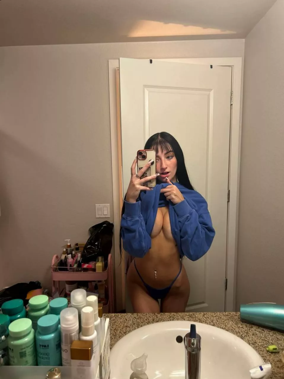 is it wrong to be 18 and horny 24/7 posted by Altruistic-Eye9827