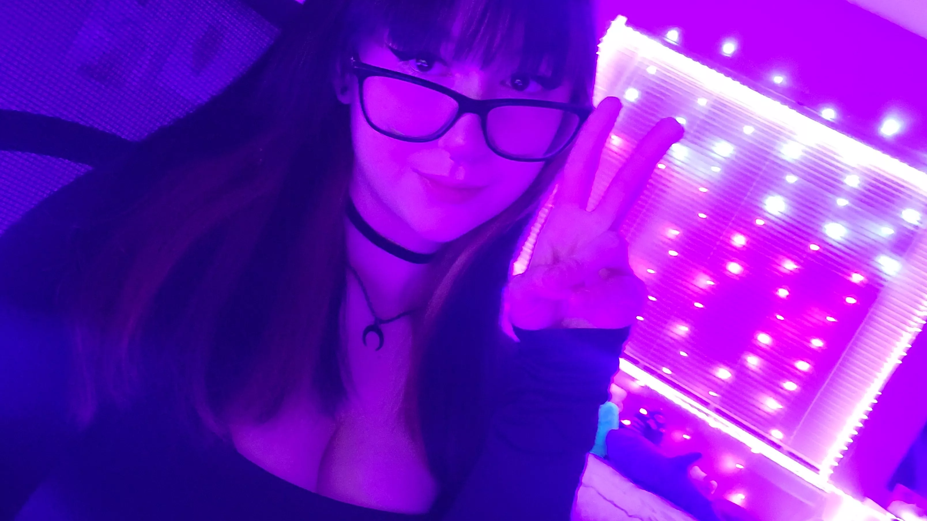 I've been thinking about dying my hair pink posted by PoppyContin