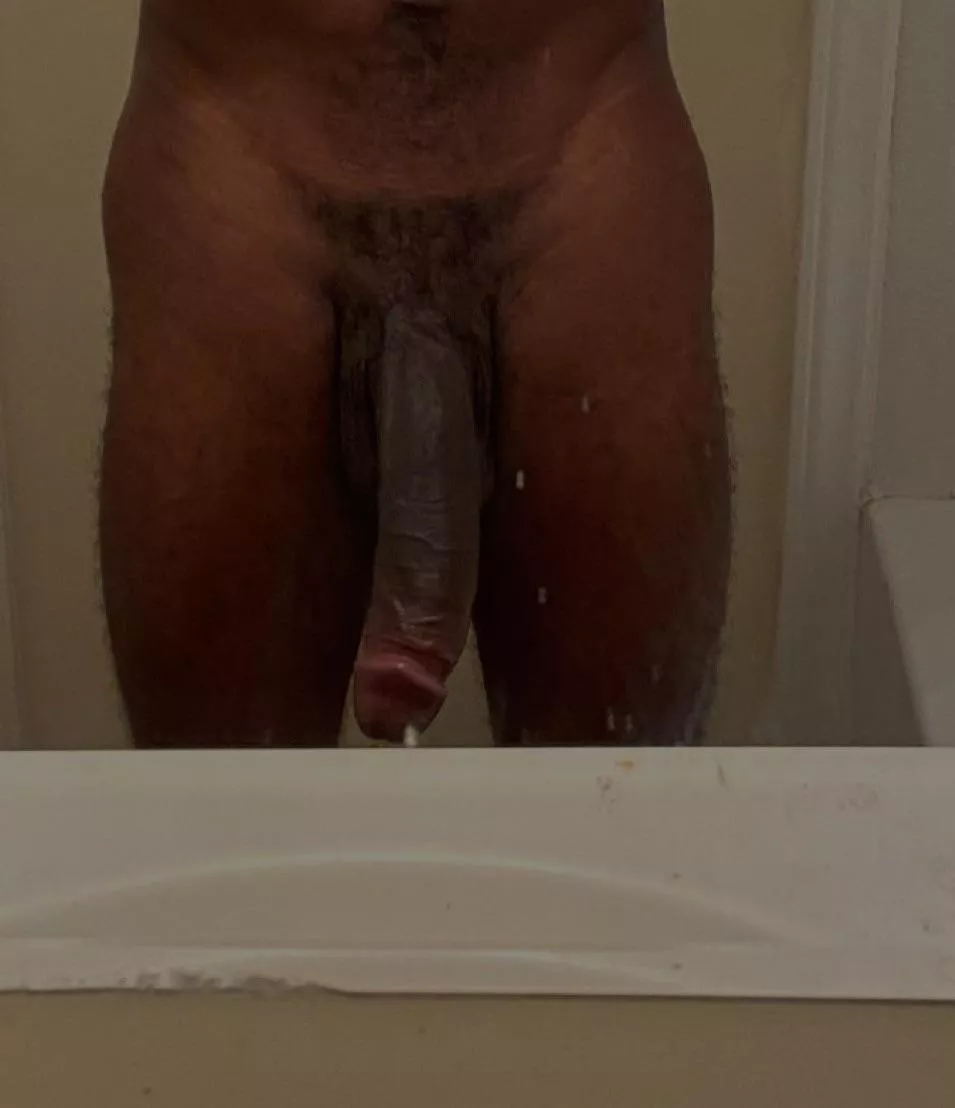 low quality picture and a dirty mirror, but high quality cock posted by Royal-oak-599
