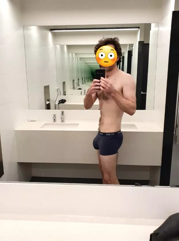 Me and my skinny legs (29) posted by kokoisperfection