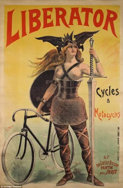 Risque French Ad posted by Mundane-Employer-719