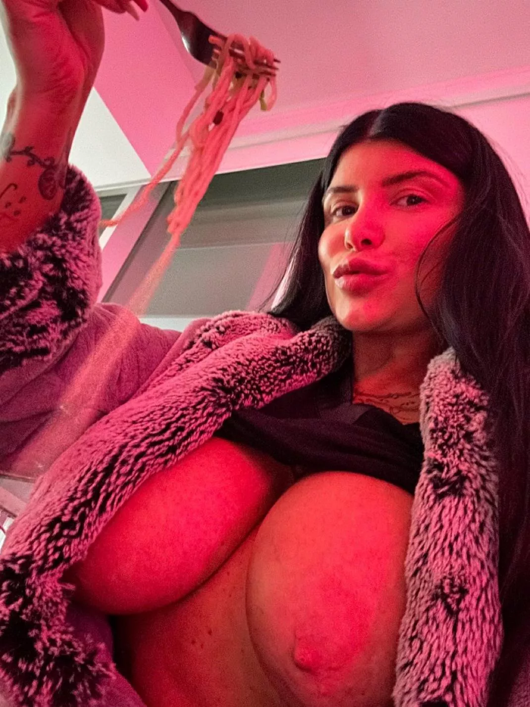 Selfie Sunday  posted by GhostGoSavage