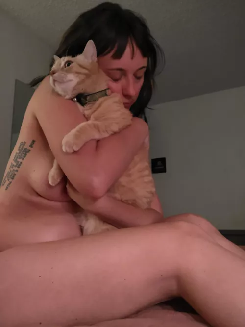 Smothering love. by okeverybodyshutup