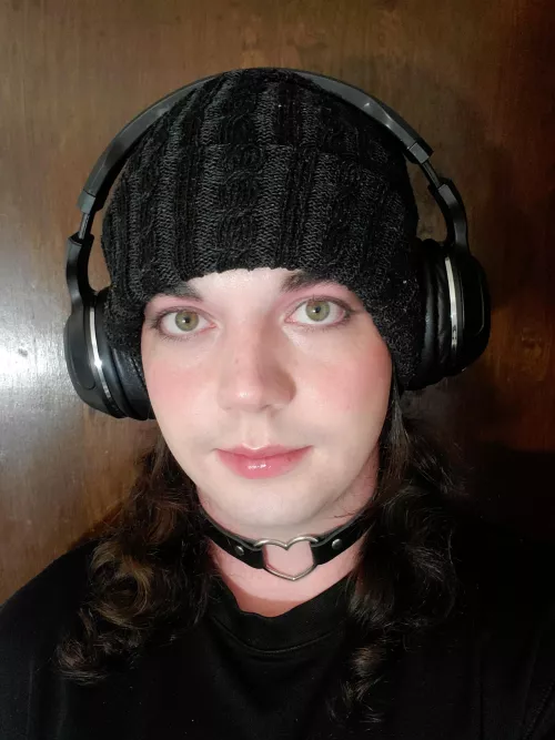 Trying a different look💕 by entit_t_trus