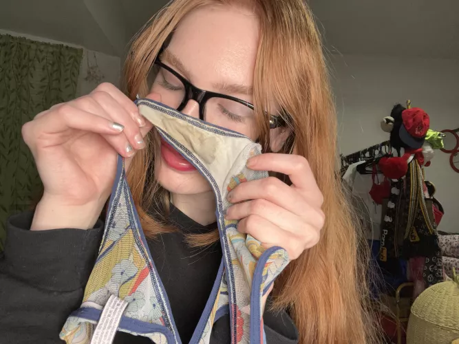 Wanna sniff or lick these messy panties  by Faairyfeet