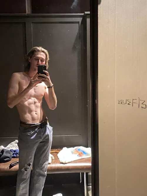 (23) what’s up by will_jandro