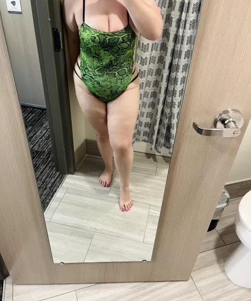 About to go to the pool💦 by LilithFallenAngel666