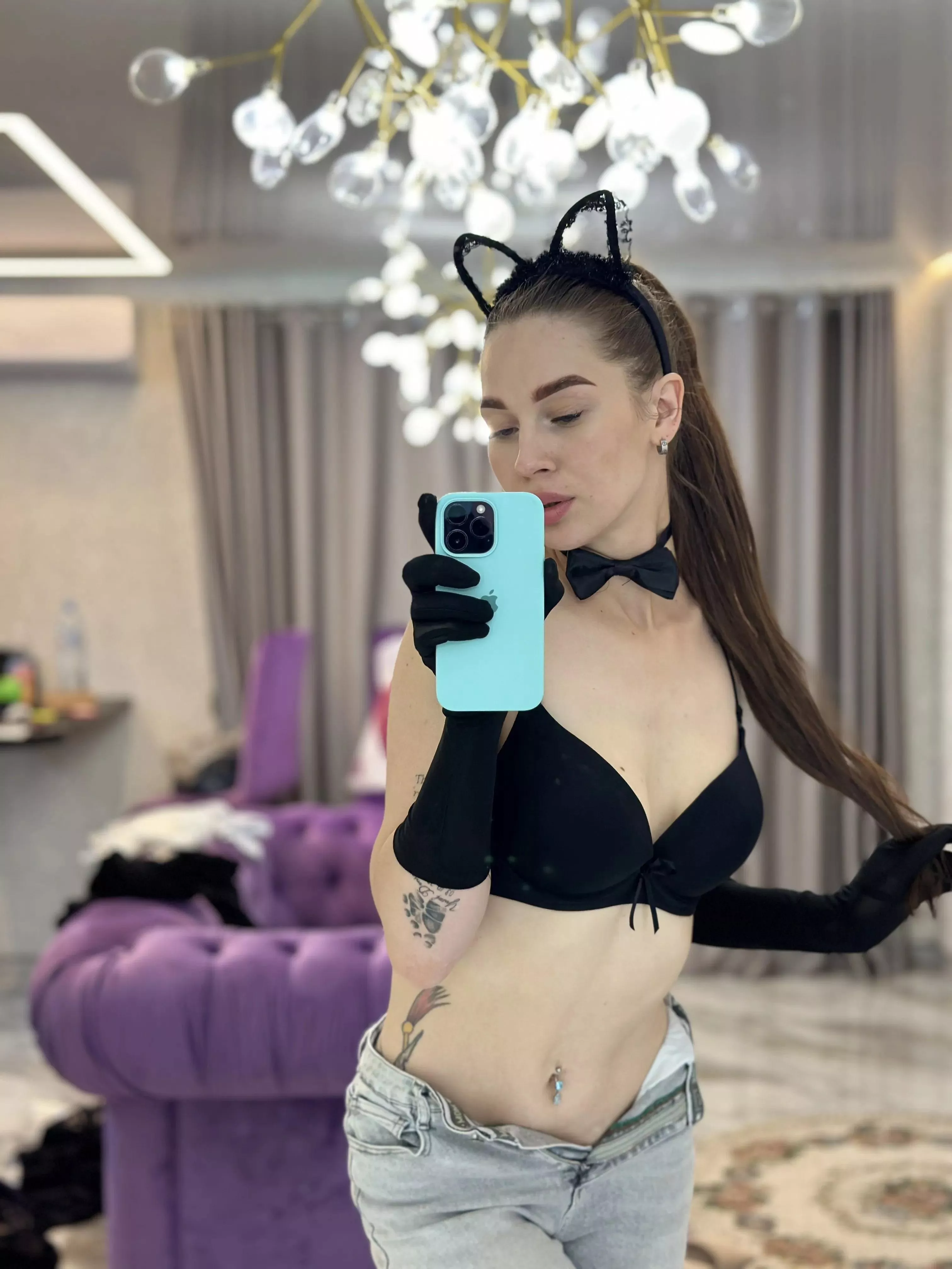 Do you like black underwear? posted by apple_only_