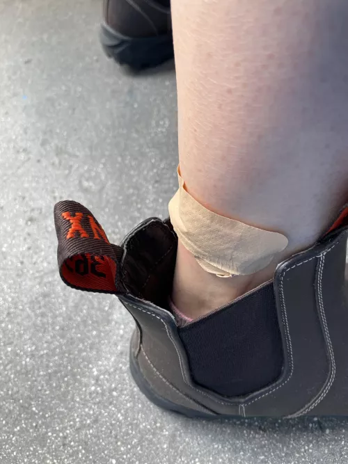 How to not hurt anymore? by drippingtappp