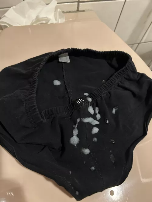 Love cumming in her dirty panties. by Kerosin1