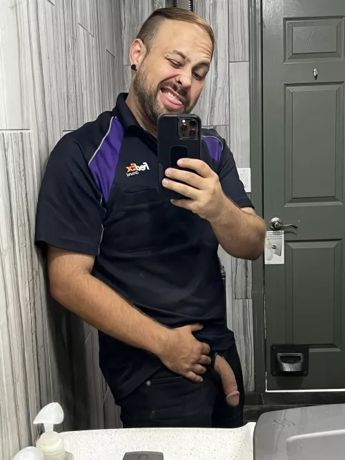 Snuck a quick pic at work by 3966