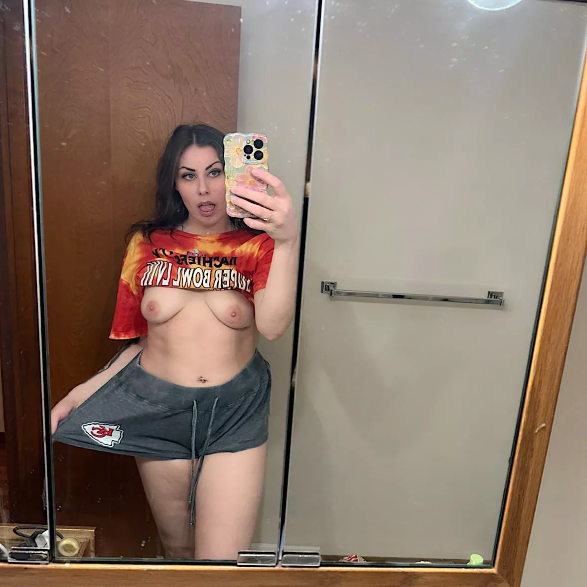 What’s your fav band? Mines falling in reverse 🔄  posted by Brittfaithm