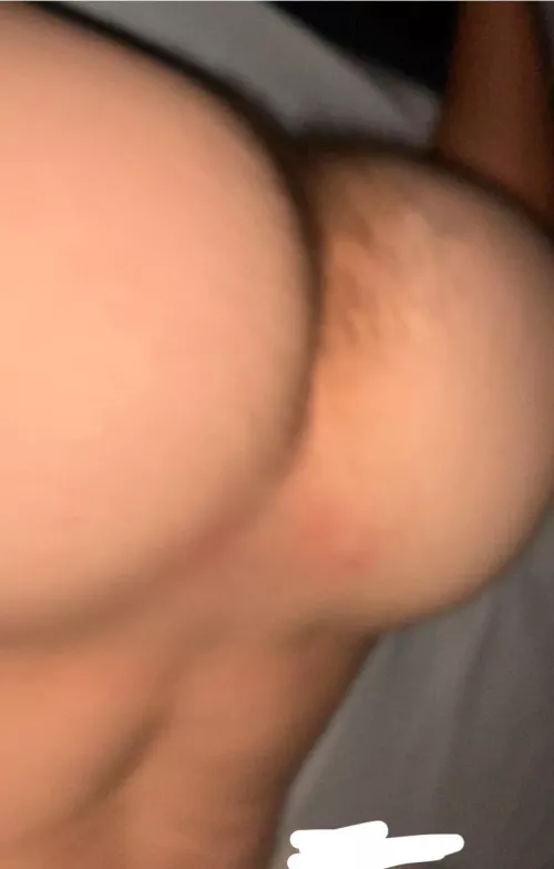 18 need a big cock in me by Hihi165