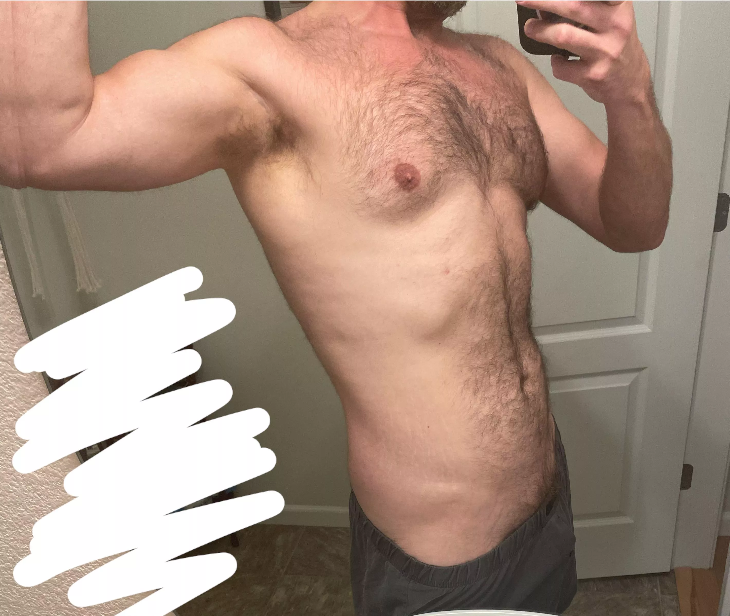 [38] 6’5” bi dad posted by Accurate_Air4152