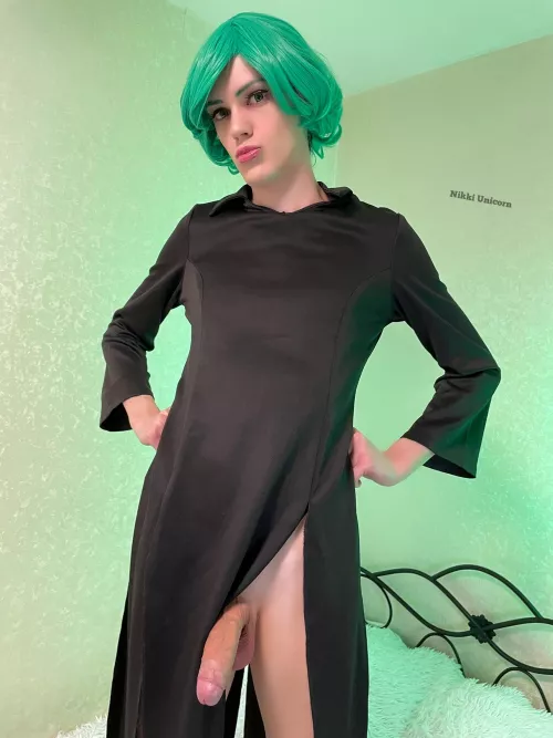 Any straight boys want to suck girlcock? by CutePinkUnicor3