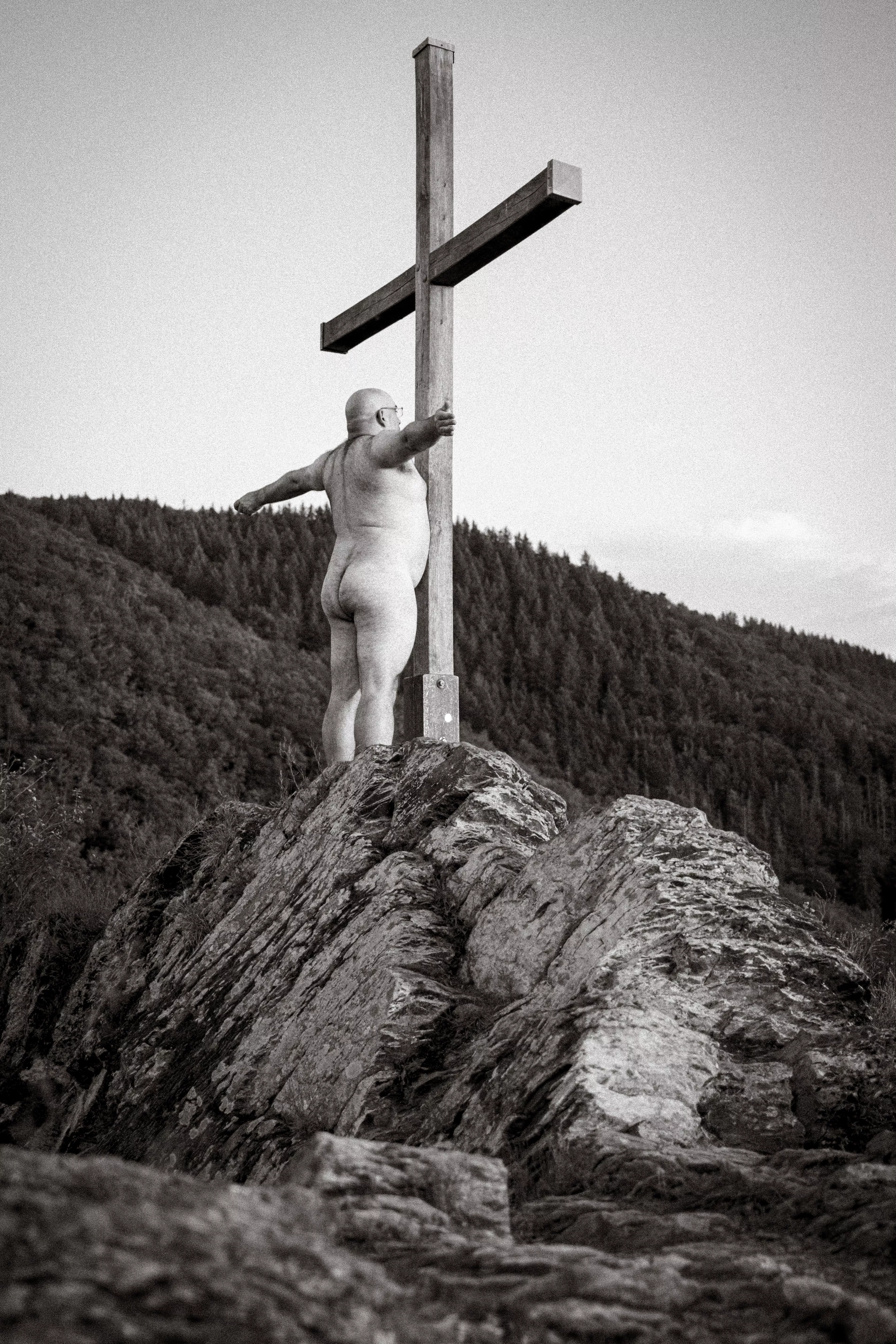 Double Cross posted by graphicrealism