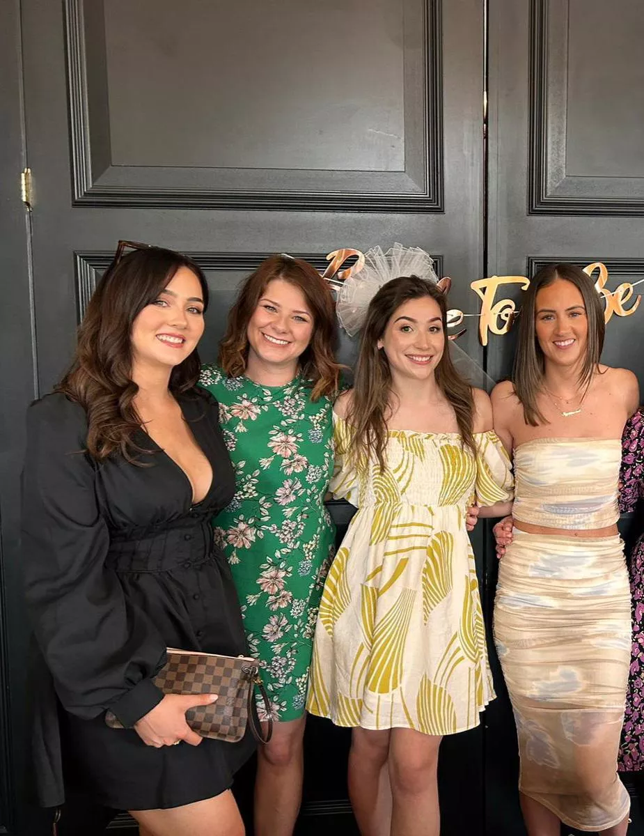 Dressed up [4] posted by Not_Recognised24