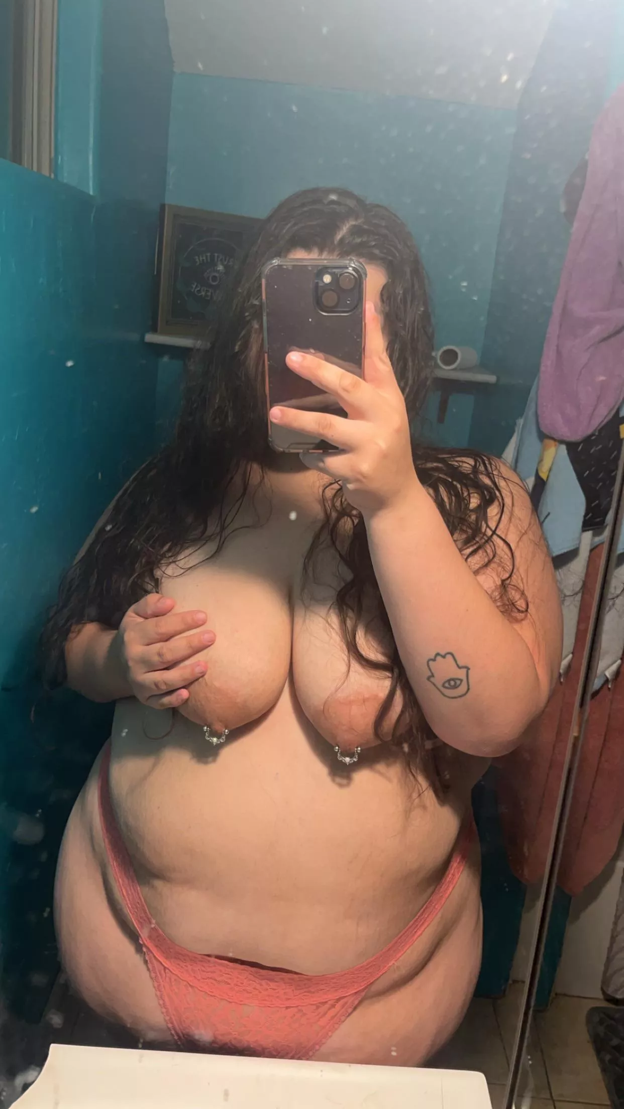 Fat girls in lil thongs 🥰 posted by dmarii7