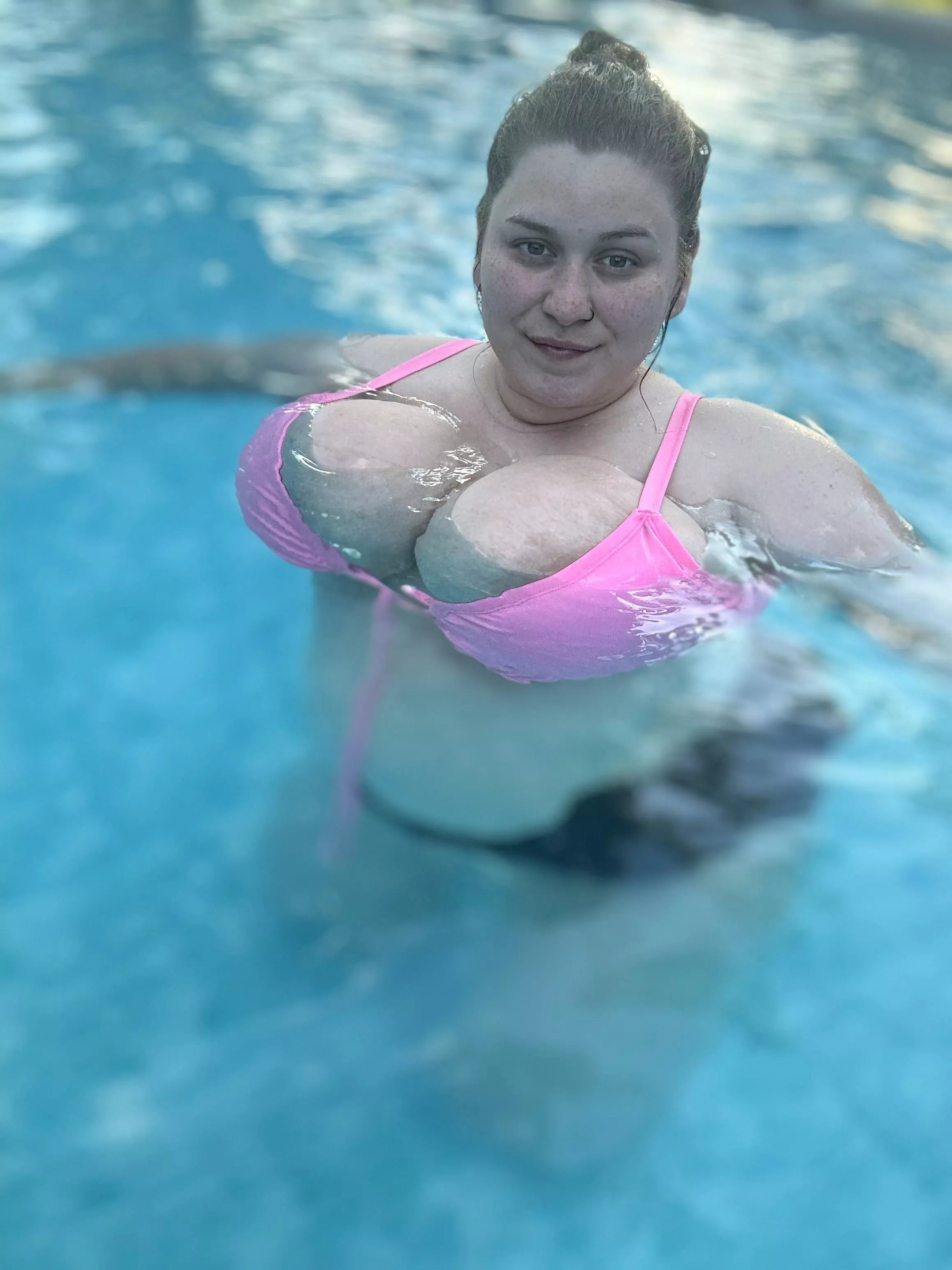 Fetish friendly milf. Offering pool content! ! No judgement zone! Come let mommy help you! [VID][PTY][RATE] [DOM] [PIC] [SNP] [OTH] [SCT][PRD] posted by GoddessStarrL
