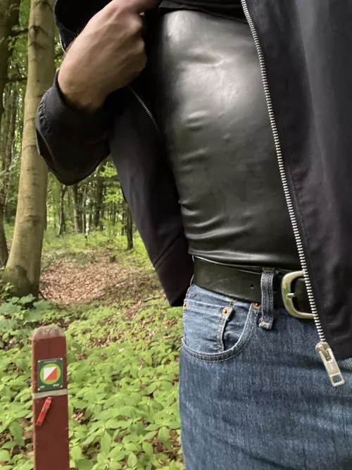 Forest walk in latex by L8xDreamer