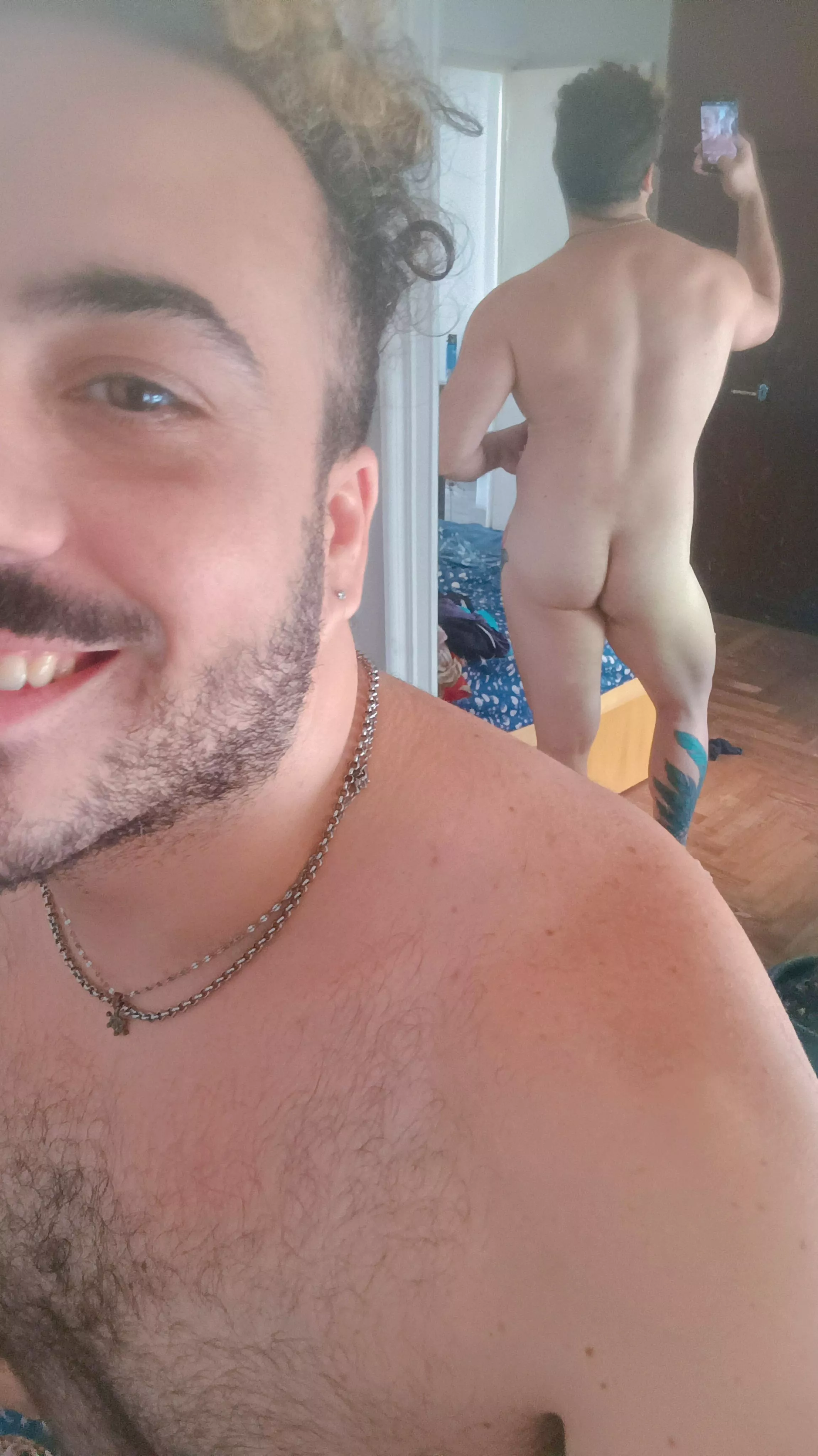 Happy butt posted by angelmamon