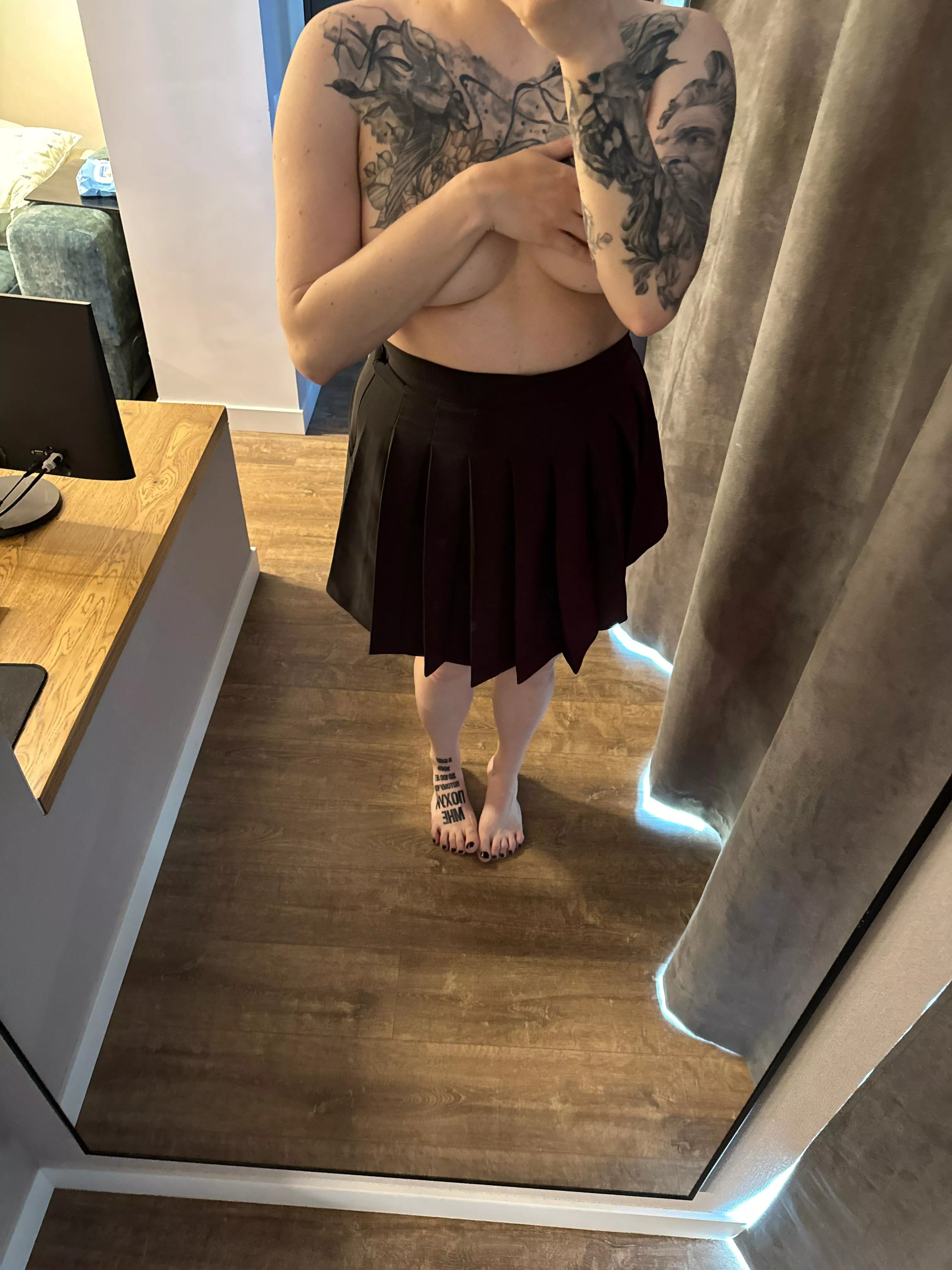 ♥️hello posted by goddessstania