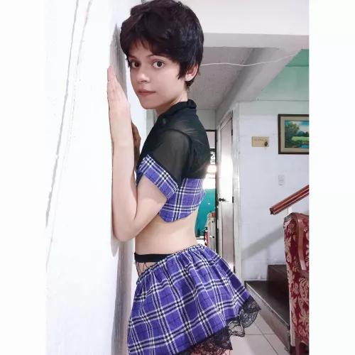 How breedable do I look?  by LeoRochefort