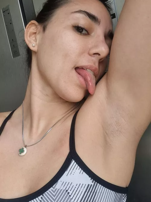 I order you to kiss my armpit by cristaloff