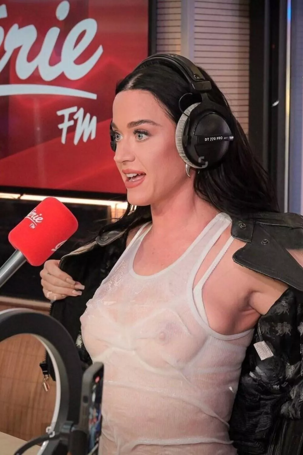 Katy Perry  posted by ControlCAD