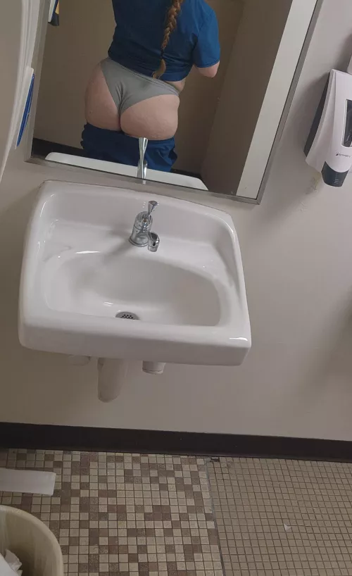 Naughty nurse thinking she is to thick:( by trippytippy89