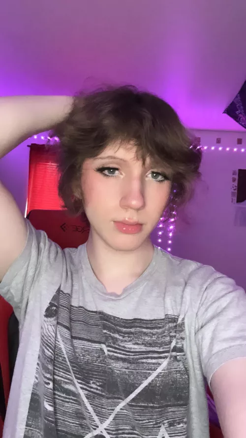 Thought I looked cute holding my hair back! by Maxchaos2005