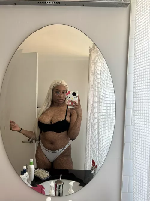 Vampire by temporarymango55