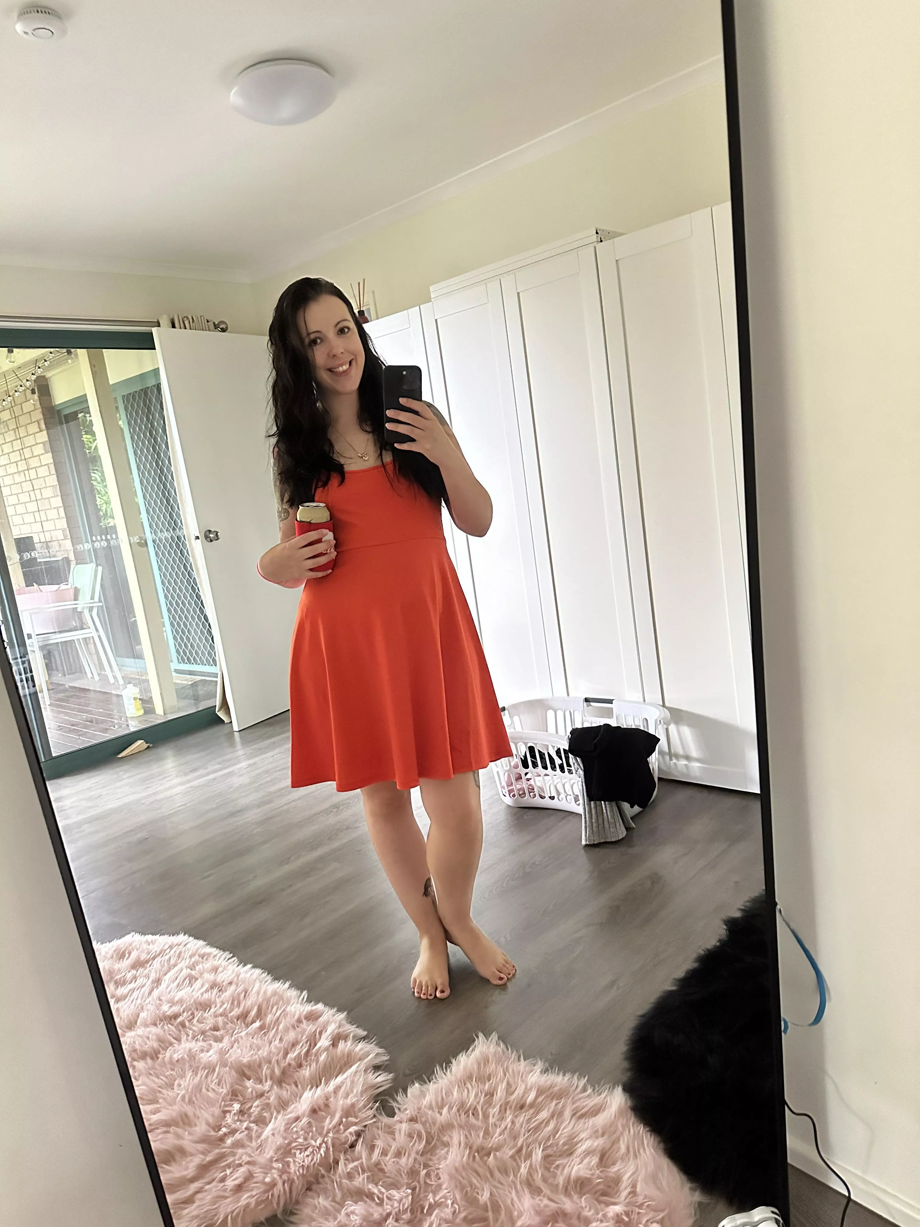 Wish I had someone to wear this dress for on a Friday night
 posted by smashbg3