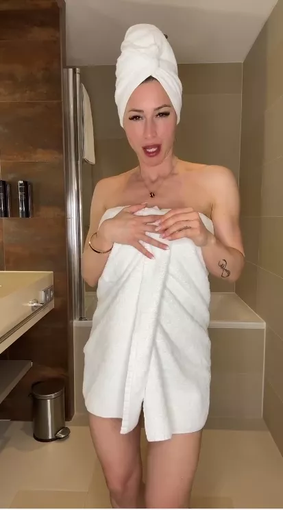 After-bath glow posted by LillieBlooms