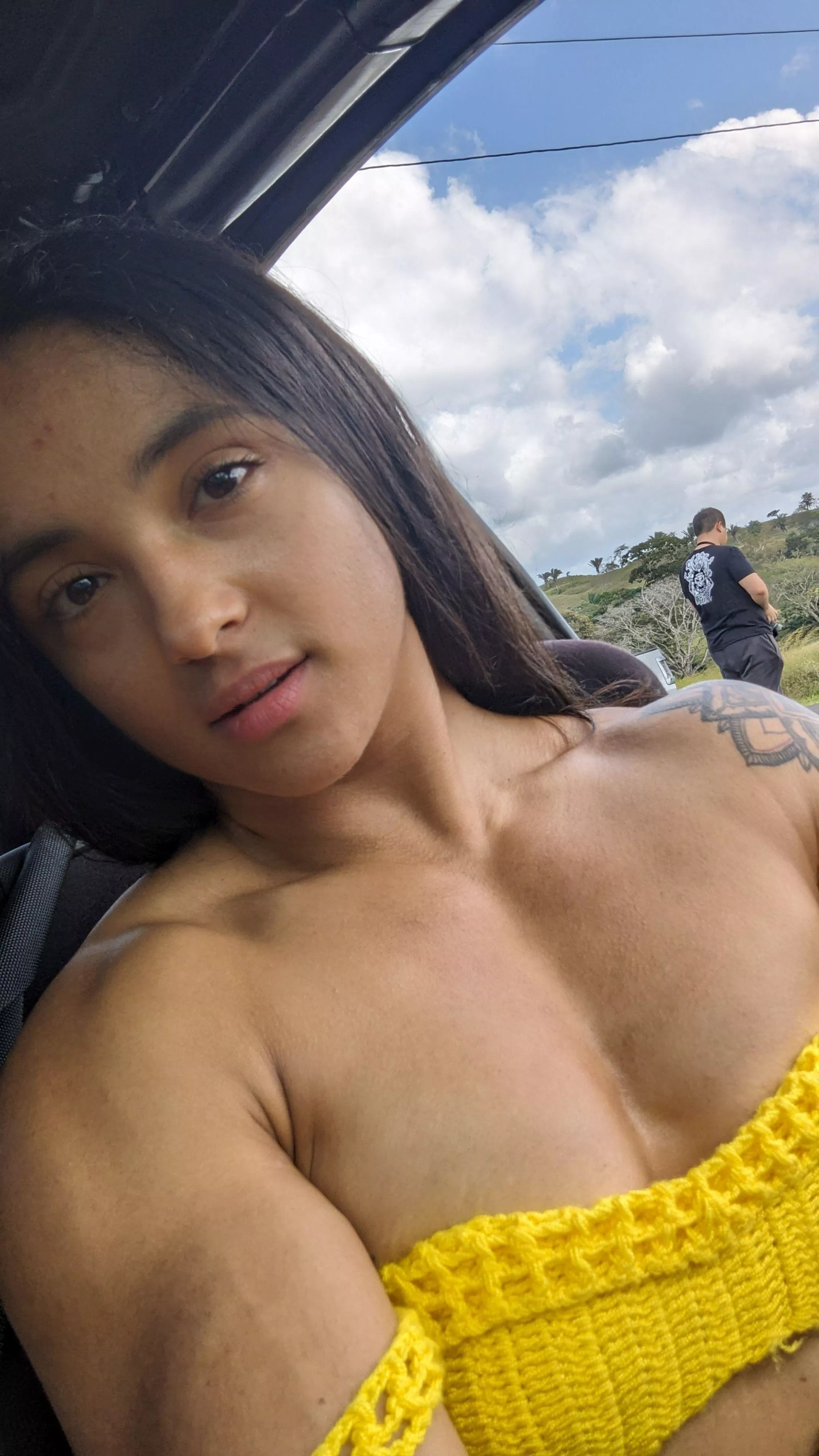 Beautifull chest! come sleep with me! posted by celestemadson