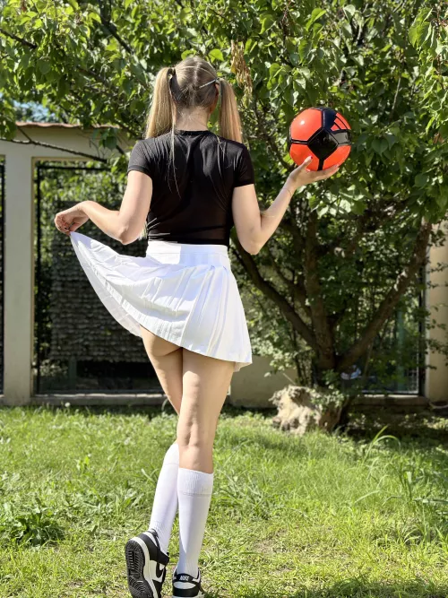 Help my pussy get wet by candyspeach