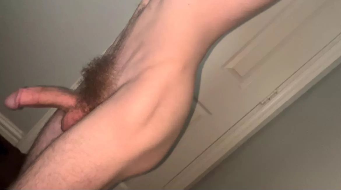 lil butt, fluffy bush ;) posted by softbluebunny