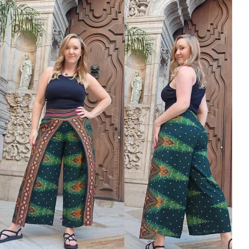 My favorite thick Milf pants [F50] by Crystal_Sunshine_