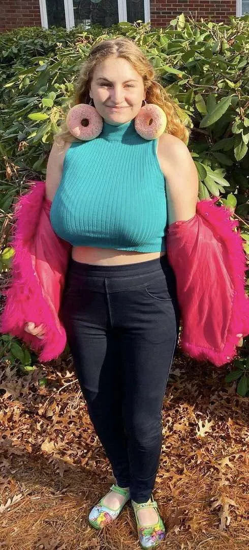 Showing them off without showing them off posted by Imaginary_Question3