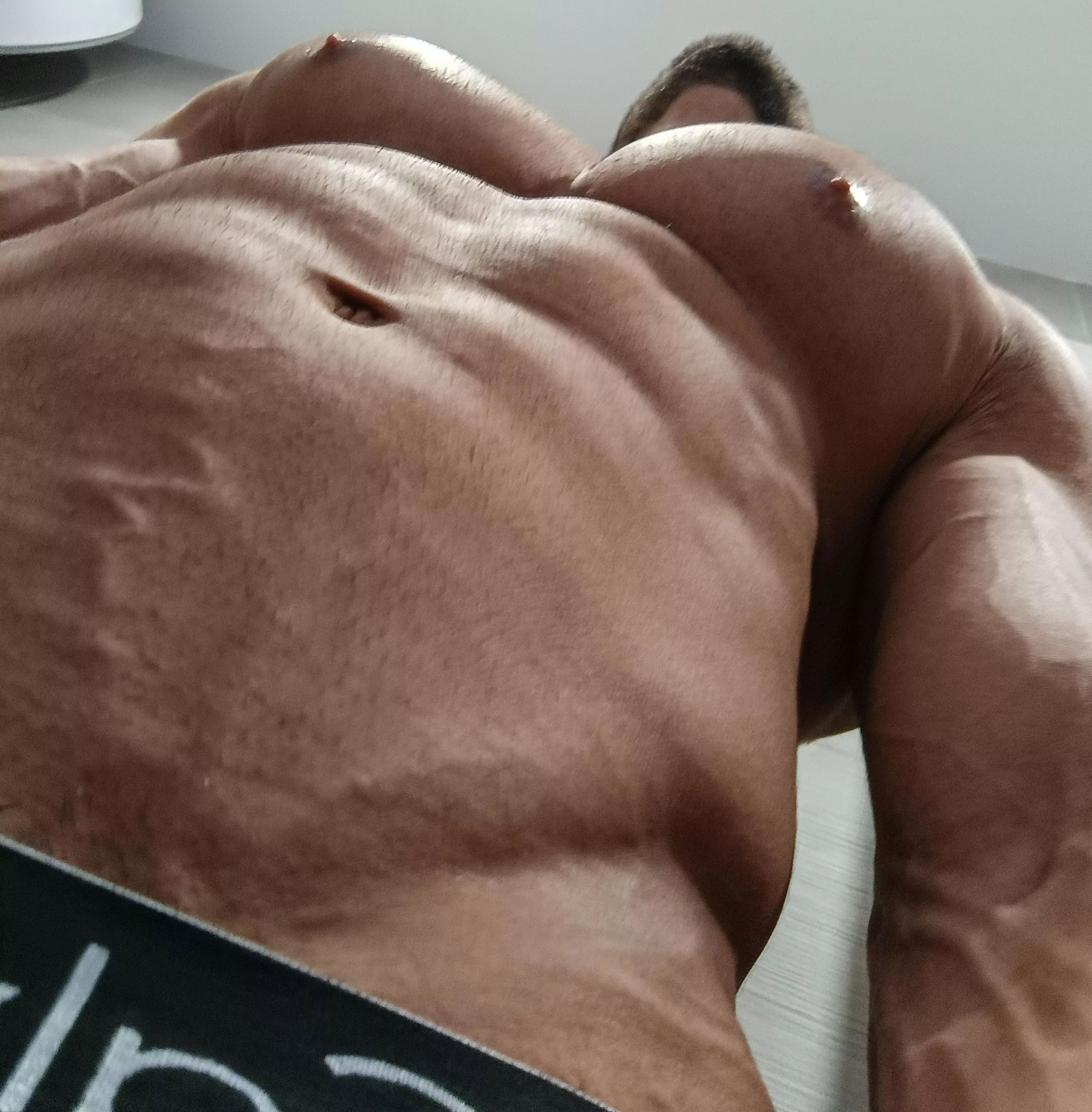 V day posted by muscletrunks