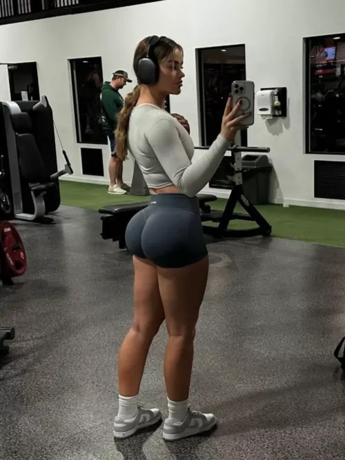 Australian babe by Korgi4