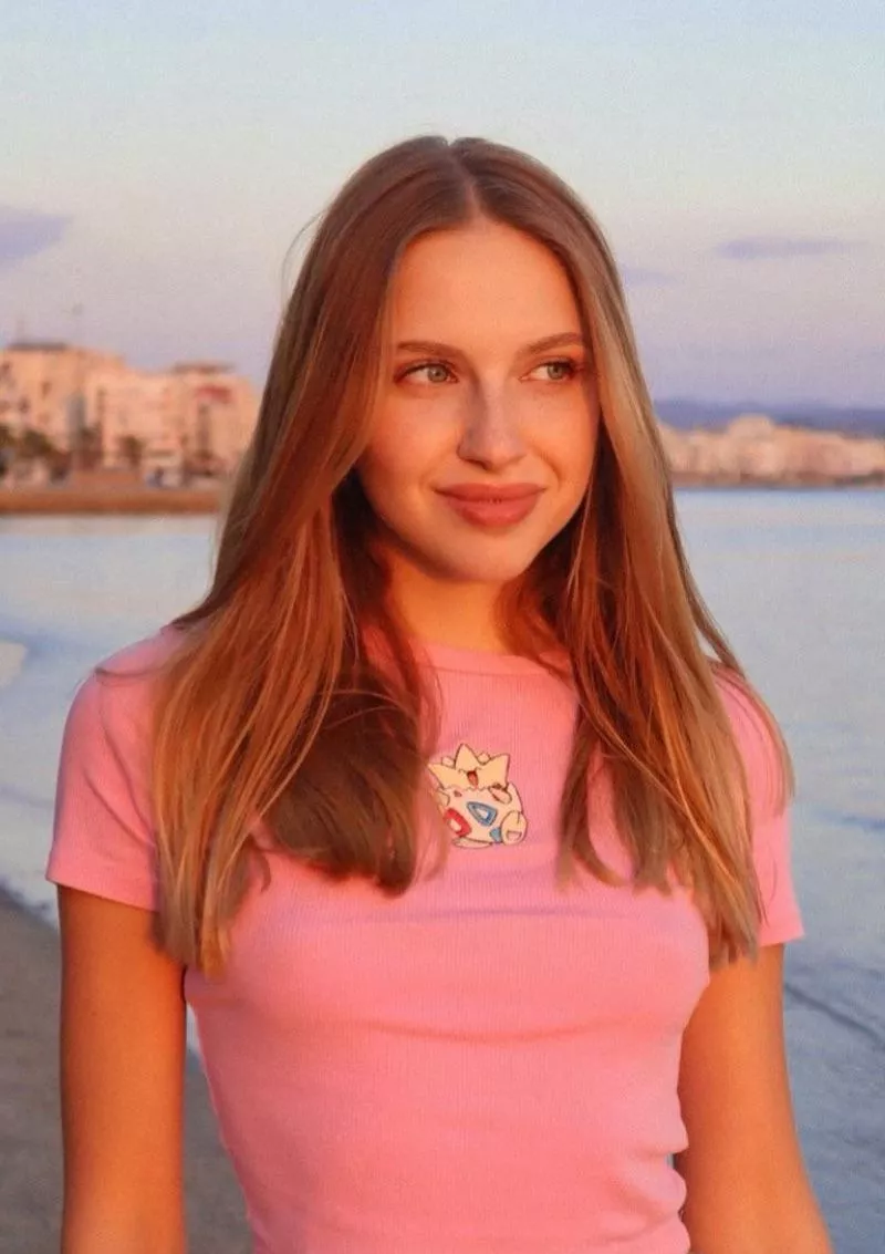 Bozhena Antoniychuk posted by cashmere1977_v3