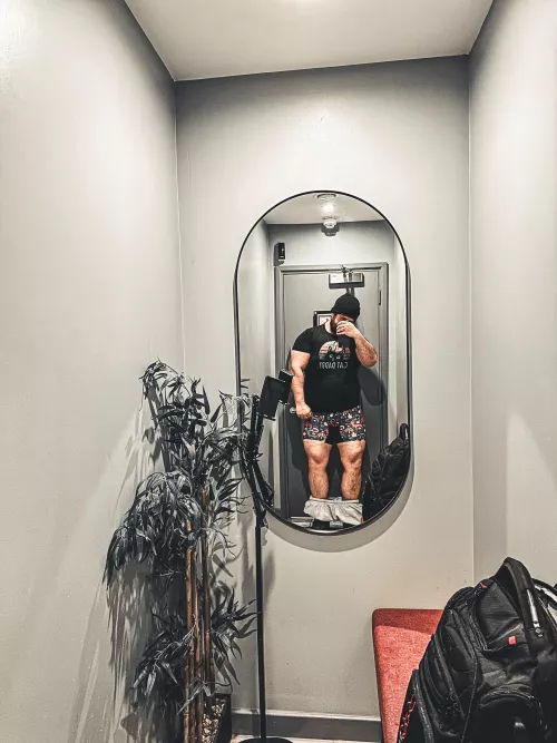 Grungy Bear by dominaboxuk