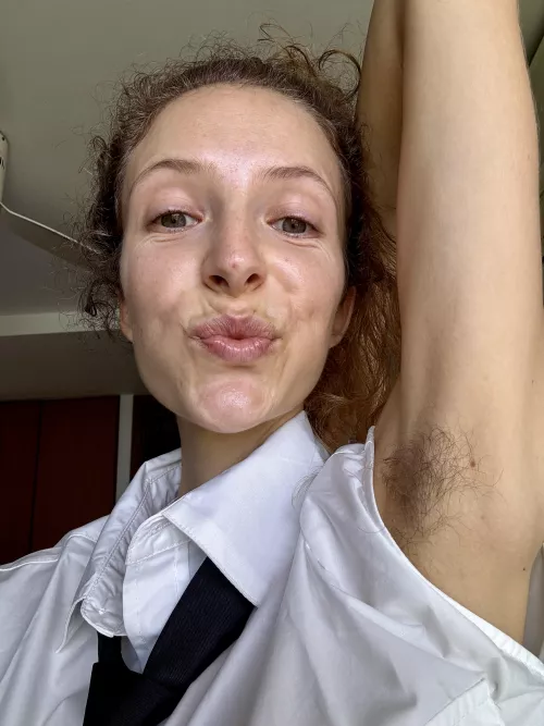 I bet you'd love to lick these hairy armpits by lulusdreamz