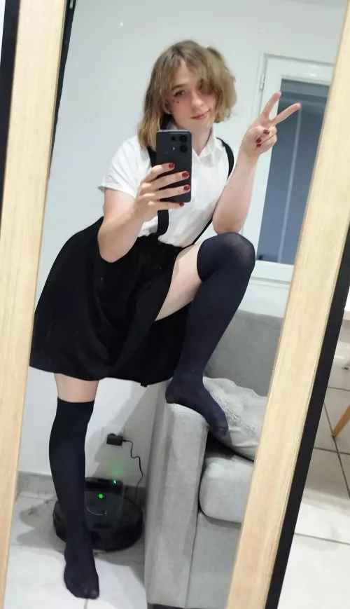 I feel so cute rn it feels illegal 😆 by Humide_Chan