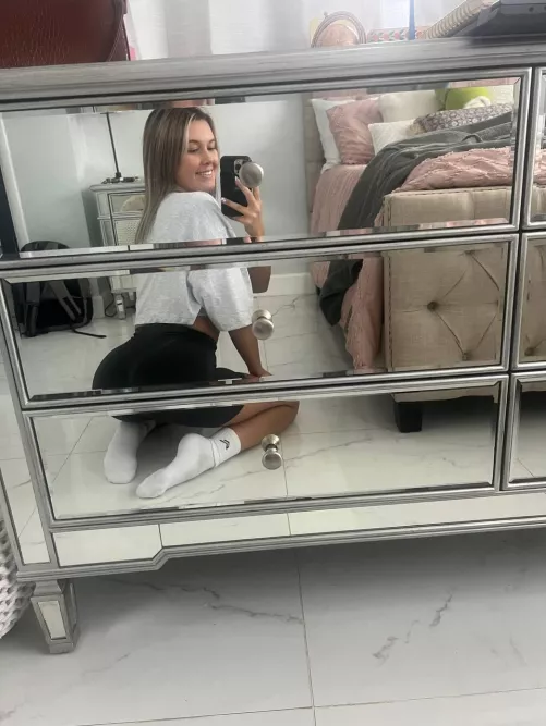 I look good from every angle by sidmin