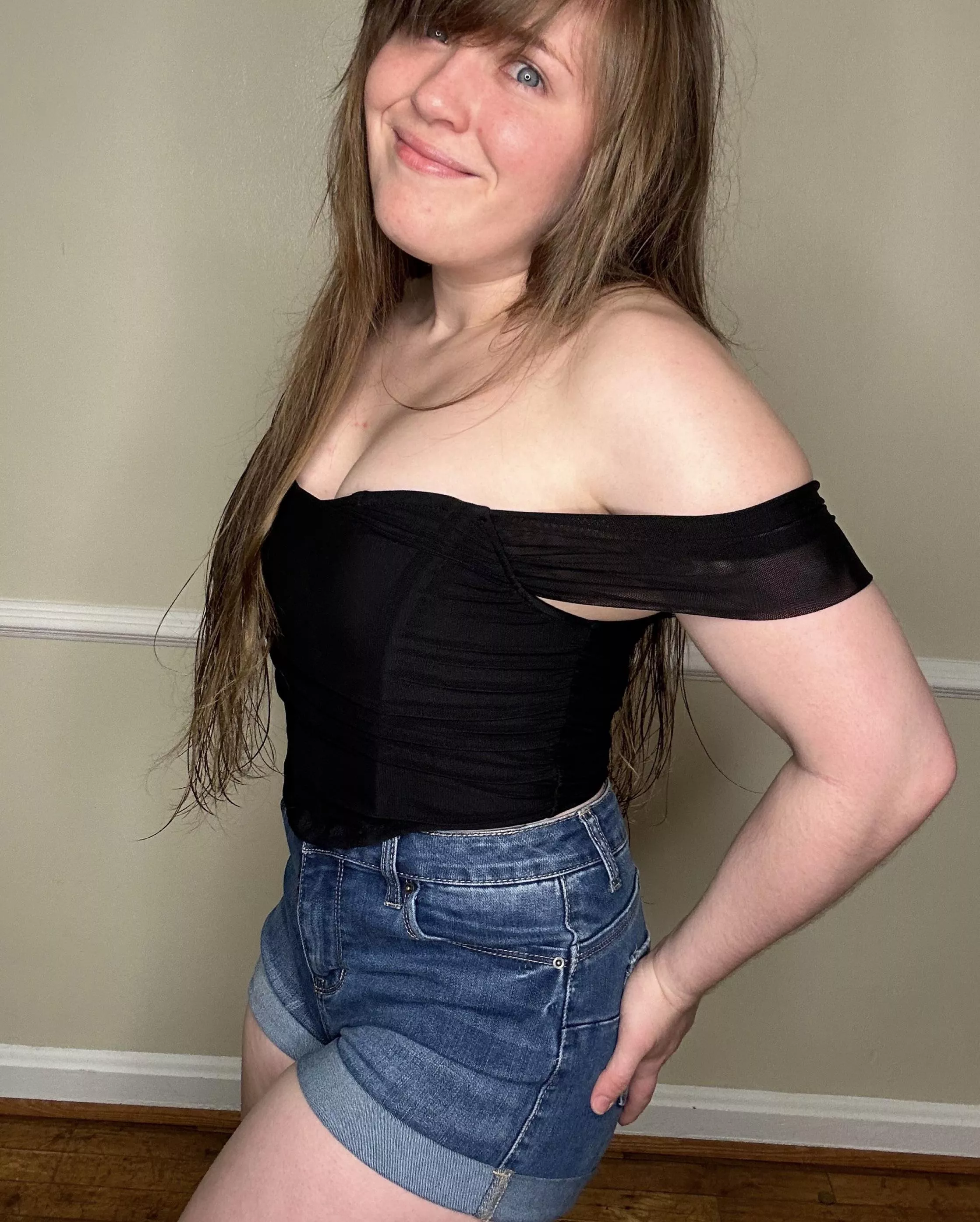 Nights out [f] posted by SorrryCharlie