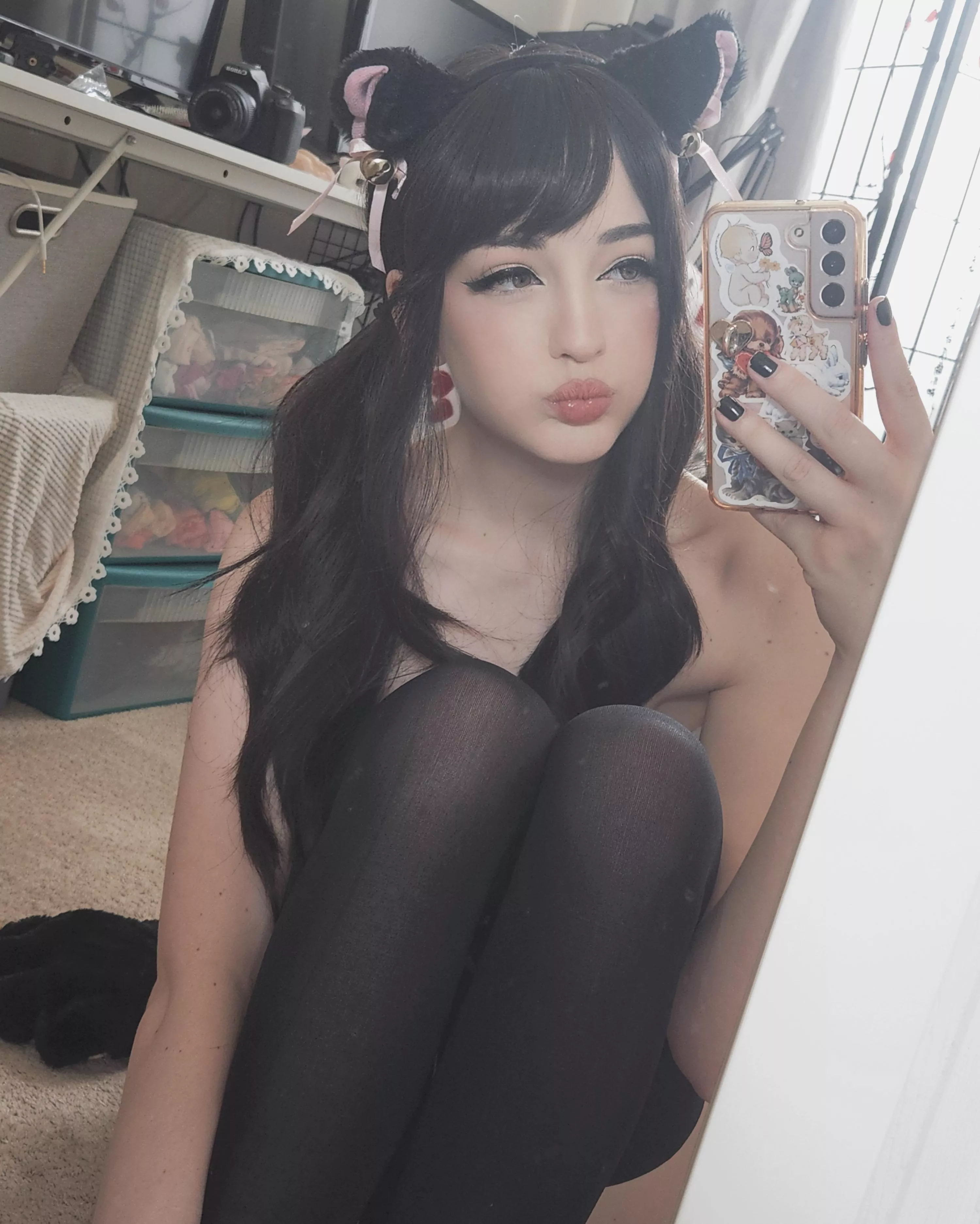 nya♥~ posted by coskittn