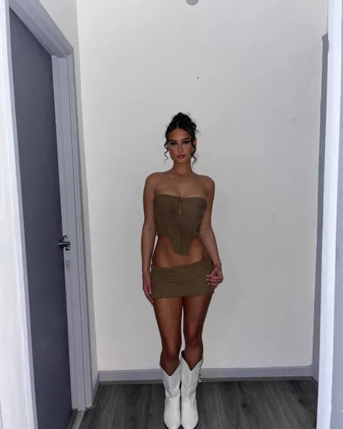 One word to describe how i look by Creepy-Chart116