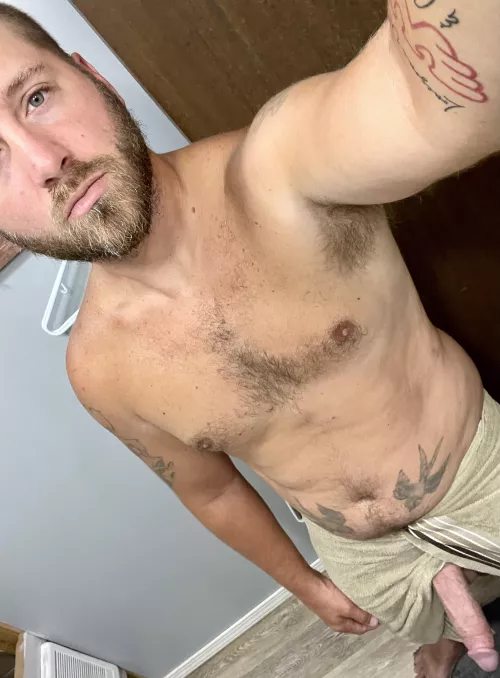 Peek a boo. PM’s welcome.   by shartvonfartin